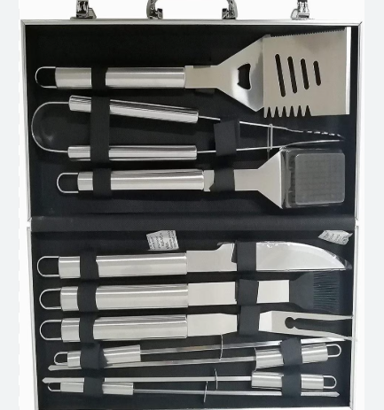 JUEGO DE CUBIERTOS BBQ